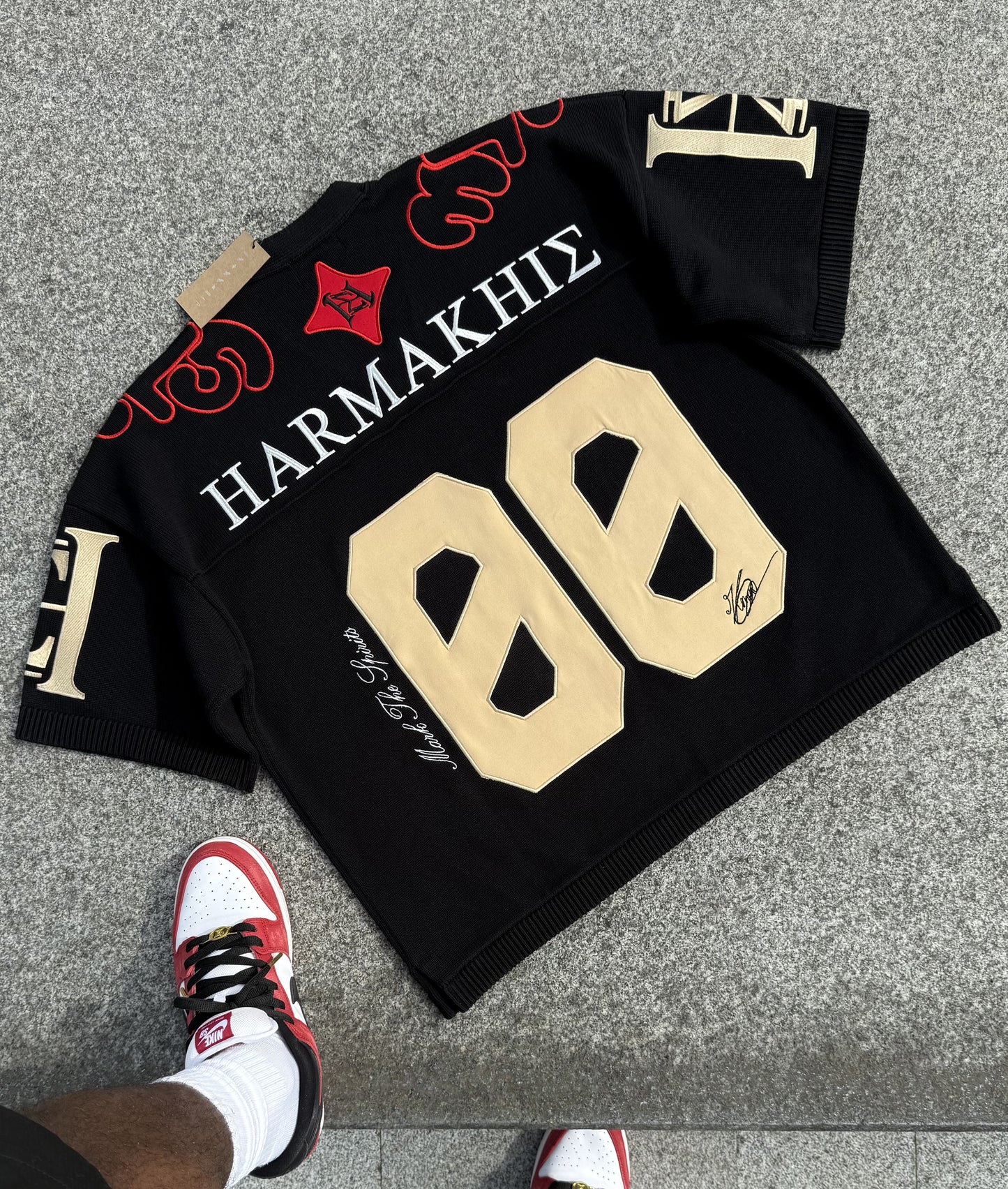 Black Harmakhis "00" jersey