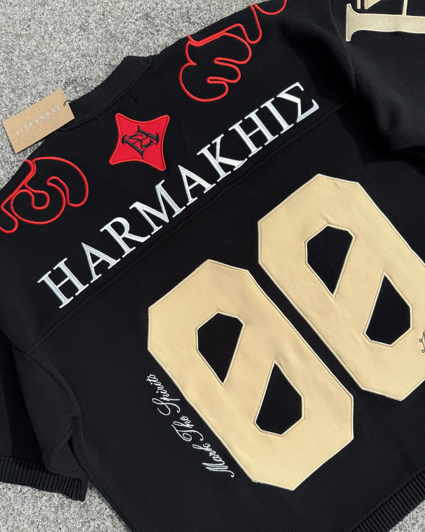 Black Harmakhis "00" jersey