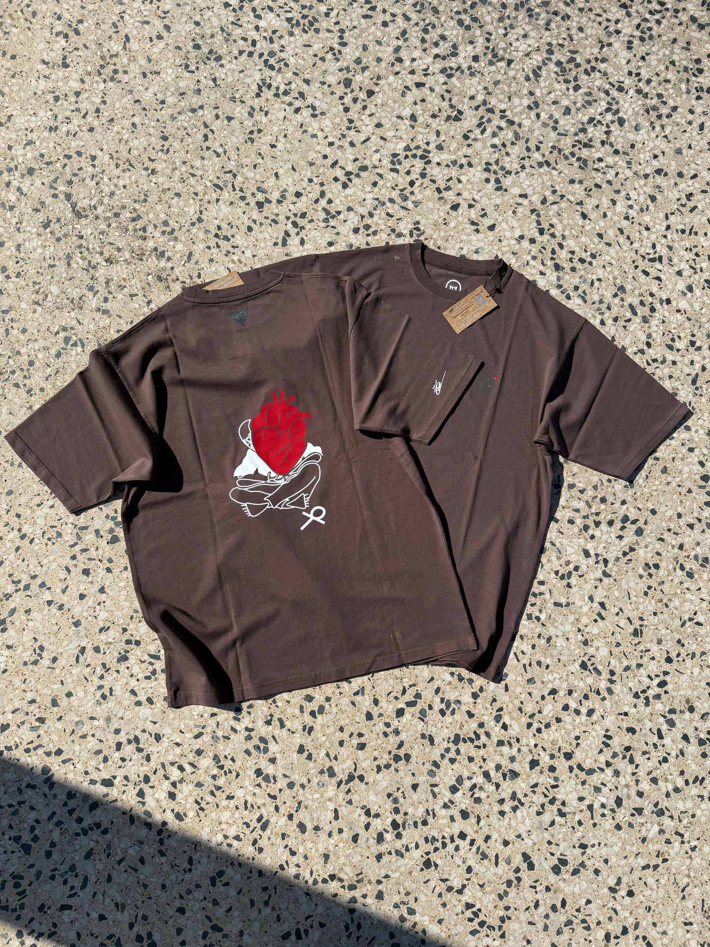 Brown Harmakhis Tee "Heart on your hand"